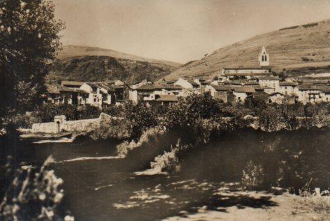 POSTAL PV01222: Vista parcial de Llivia, Pirineo