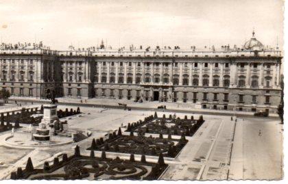 POSTAL PV01189: Vista del Palacio Nacional en Madrid