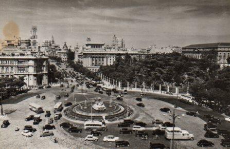 POSTAL PV01184: Plaza Cibeles y Calle Alcala, Madrid