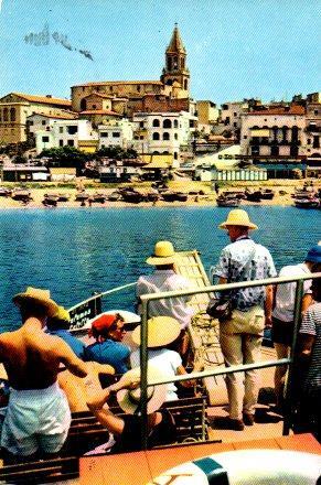 POSTAL PV00991: Barco con turista en Palamos