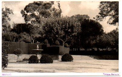 POSTAL PV01011: Entrada del parque de Mataro