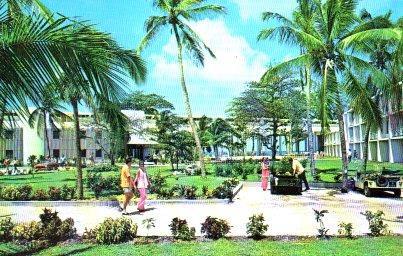 POSTAL PV01016: The Asta Hotel en Barbados