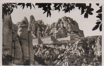 POSTAL PV01066: Monasterio de Montserrat desde el camino de la Cueva