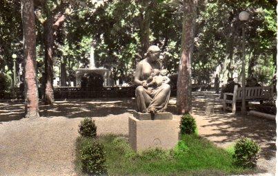POSTAL PV01034: Plaza de Clara en Olot, Gerona