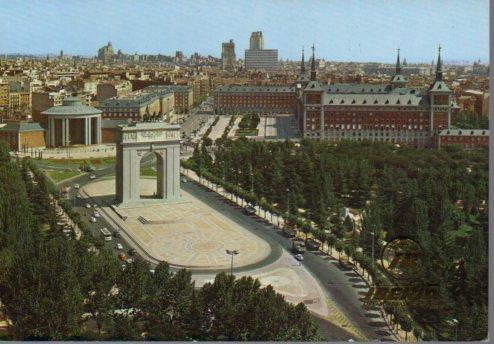 POSTAL PV01403: Publicidad Iberia Arco del Triunfo en Madrid