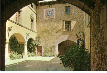 POSTAL PV00555: Patio del Castillo de Perelada