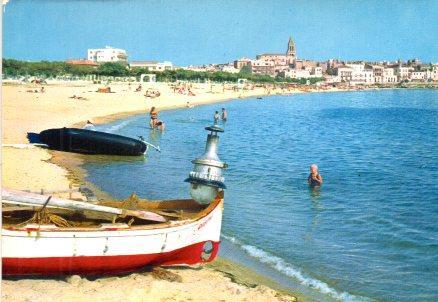 POSTAL PV00563: Vista parcial de la playa y la vila de Palamos