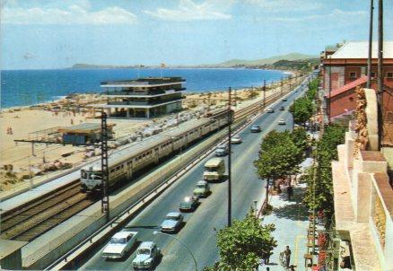 POSTAL PV00643: Club nautico y tren en Masnou