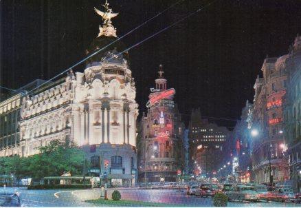 POSTAL PV00450: Vista nocturna de la calle de Alcala, Madrid