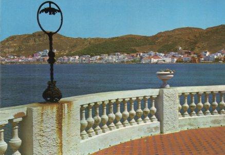 POSTAL PV00437: Vista de Portbou desde un balcon