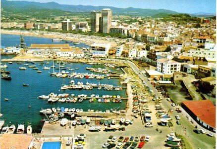 POSTAL PV00849: Vista aerea del puerto y de la playa de Palamos