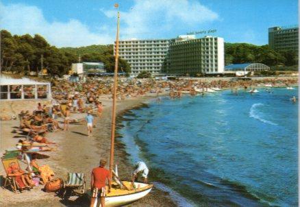 POSTAL PV00819: Playa y hoteles en Paguera, Mallorca