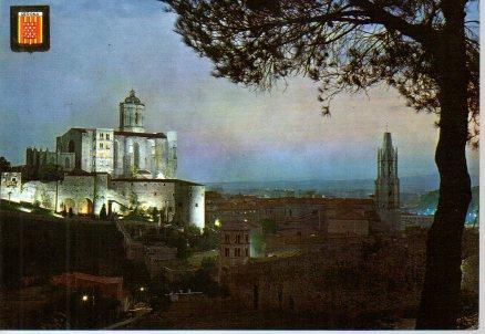 POSTAL PV00716: Vista nocturna del casco antiguo de Gerona
