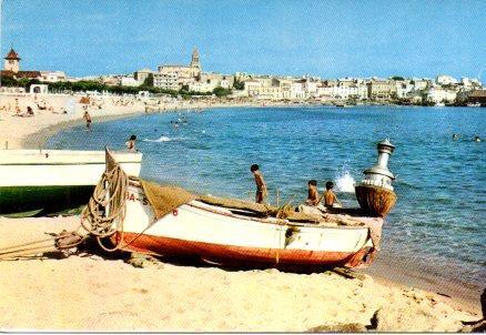 POSTAL PV00805: Niños junto a barca en Palamos