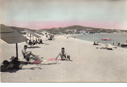POSTAL PV00779: Bañistas en la playa de Playa de Aro