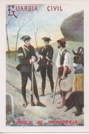 Postal E07504:  Las Mas Bellas Tarjetas Postales Siglo XIX y XX. Uniformes Militares, Guardia Civil. Pareja de Infanteria