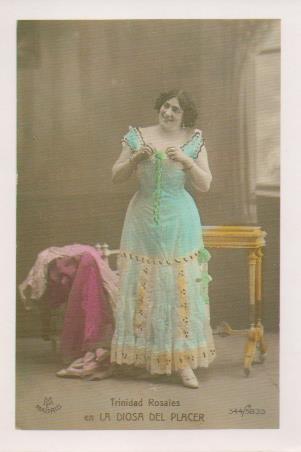 Postal E07087:  Las Mas Bellas Tarjetas Postales Siglo XIX y XX. Trinidad Rosales en La Diosa del Placer (3)
