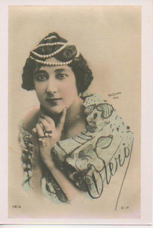 Postal E07037:  Las Mas Bellas Tarjetas Postales Siglo XIX y XX. Artistas. Bella Otero