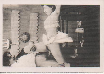 Postal E07214:  Las Mas Bellas Tarjetas Eróticas Siglo XIX y XX (98)