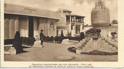 POSTAL A2663: Manufacture Nationale de Sivres. Exposicion Artes Decorativas Paris