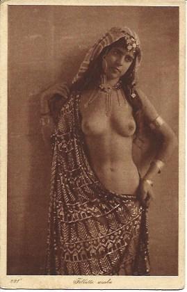 POSTAL A2770: Mujer joven arabe