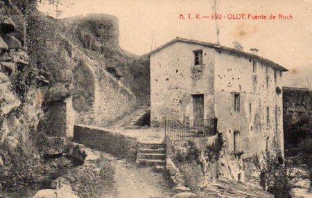 POSTAL PV03160: Fuente de Noch, Olot
