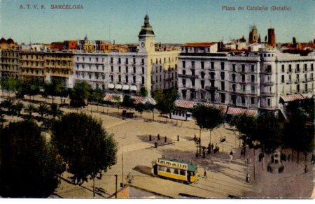 POSTAL PV03045: Plaza de Cataluña detalle, Barcelona