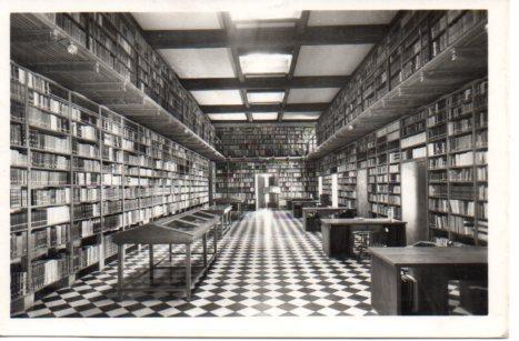 POSTAL PV03401: Biblioteca del Palacio de Perelada