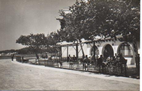 POSTAL PV03372: Restaurante en Paseo Maritimo de Rosas