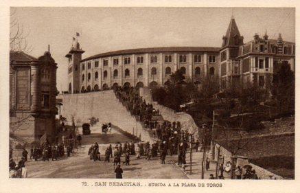 POSTAL PV03262: Subida a la playa de Toros de San Sebastian