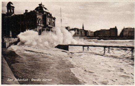 POSTAL PV03266: Grandes mareas 1 en San Sebastian