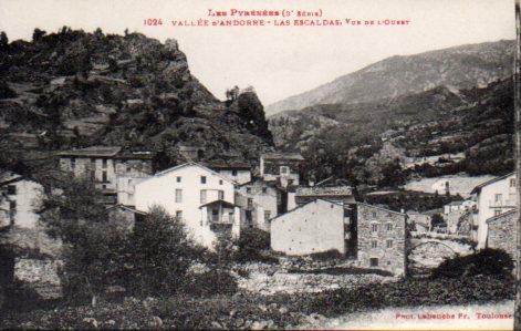 POSTAL PV02654: Vallee d'Andorre, Las Escaldas. Les Pyrenees 3 serie. Phot Labouche Fr