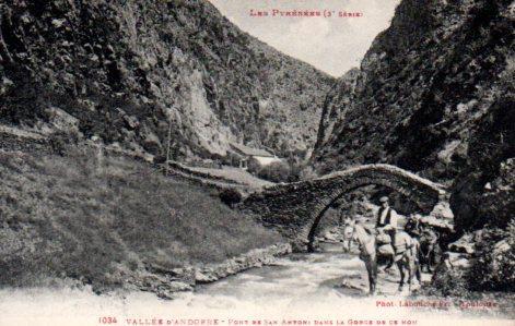 POSTAL PV02633: Vallee d'Andorre, Pont de San Antoni. Les Pyrenees 3 serie. Phot Labouche Fr