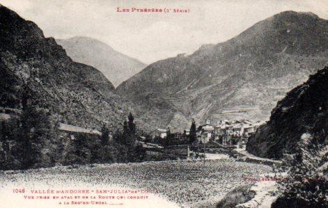 POSTAL PV02636: Vallee d'Andorre, San Julia de Loria. Les Pyrenees 3 serie. Phot Labouche Fr
