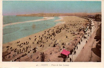 POSTAL PV02716: Gijon. Playa de San Lorenzo nº 41