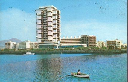 POSTAL PV02558: Vista parcial de Arrecife, Lanzarote