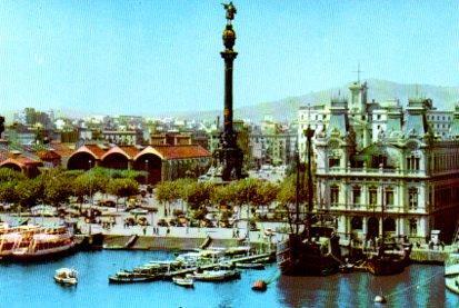 POSTAL PV02571: Colon en la Puerta de la Paz, Barcelona