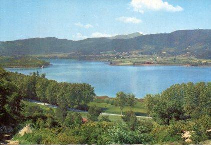 POSTAL PV02581: El lago de Bañolas desde el Mirador