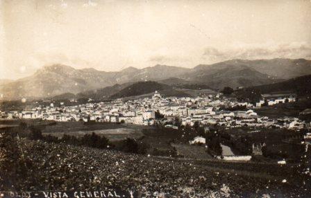 POSTAL PV02927: Vista general de Olot