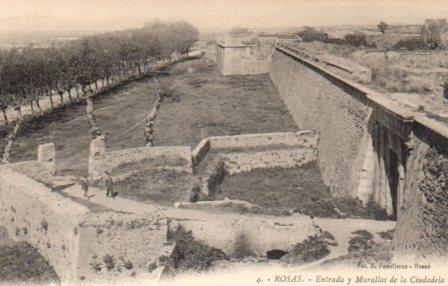 POSTAL PV02910: Entrada y Murallas de la Ciudadela, Rosas