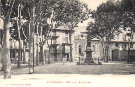 POSTAL PV02758: Plaza de los Heroes, Puigcerda