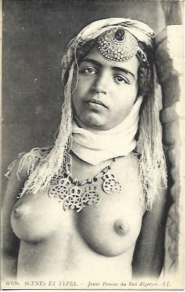 POSTAL A3080: Joven de Argelia