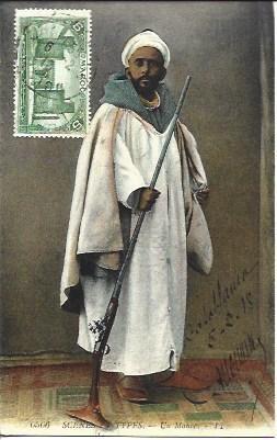 POSTAL A3090: Hombre arabe con fusil