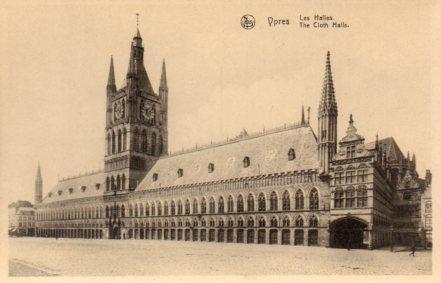 POSTAL PV03662: Les Halles du Ypres