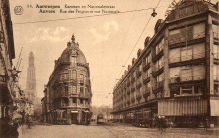 POSTAL PV03806: Anvers, Rue des Peignes et rue Nationale