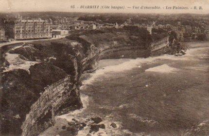 POSTAL PV03507: Les Falaises, Biarritz