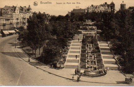 POSTAL PV03498: Squeare du Mont des Arts, Bruxelles