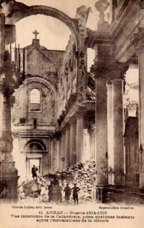 POSTAL PV03434: Interieure de la Cathedrale, Arras Guerre 1914 - 1918