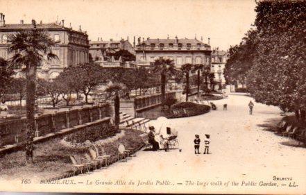 POSTAL PV03575: Le Grande Allee du Jardin Public, Bordeaux