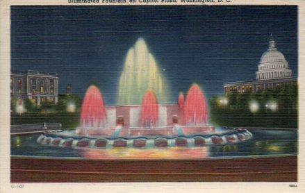 POSTAL PV04050: Illuminated Fountain on Capitol Plaza, Washington D. C.